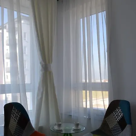 Апартаменти Vlady's *